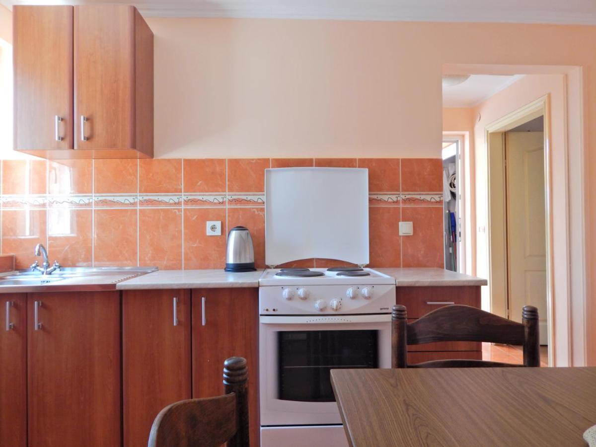 Apartmani Sindik Tivat Luaran gambar