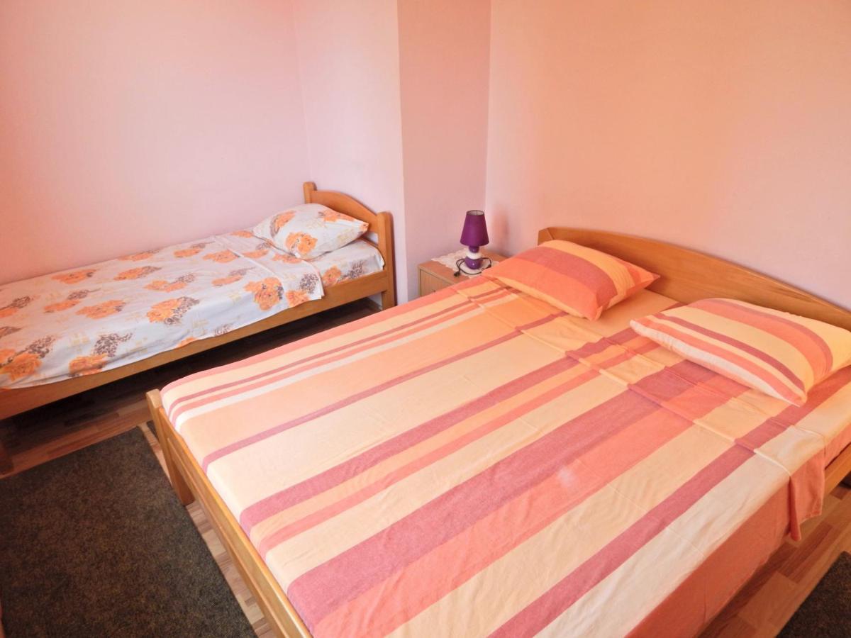 Apartmani Sindik Tivat Luaran gambar