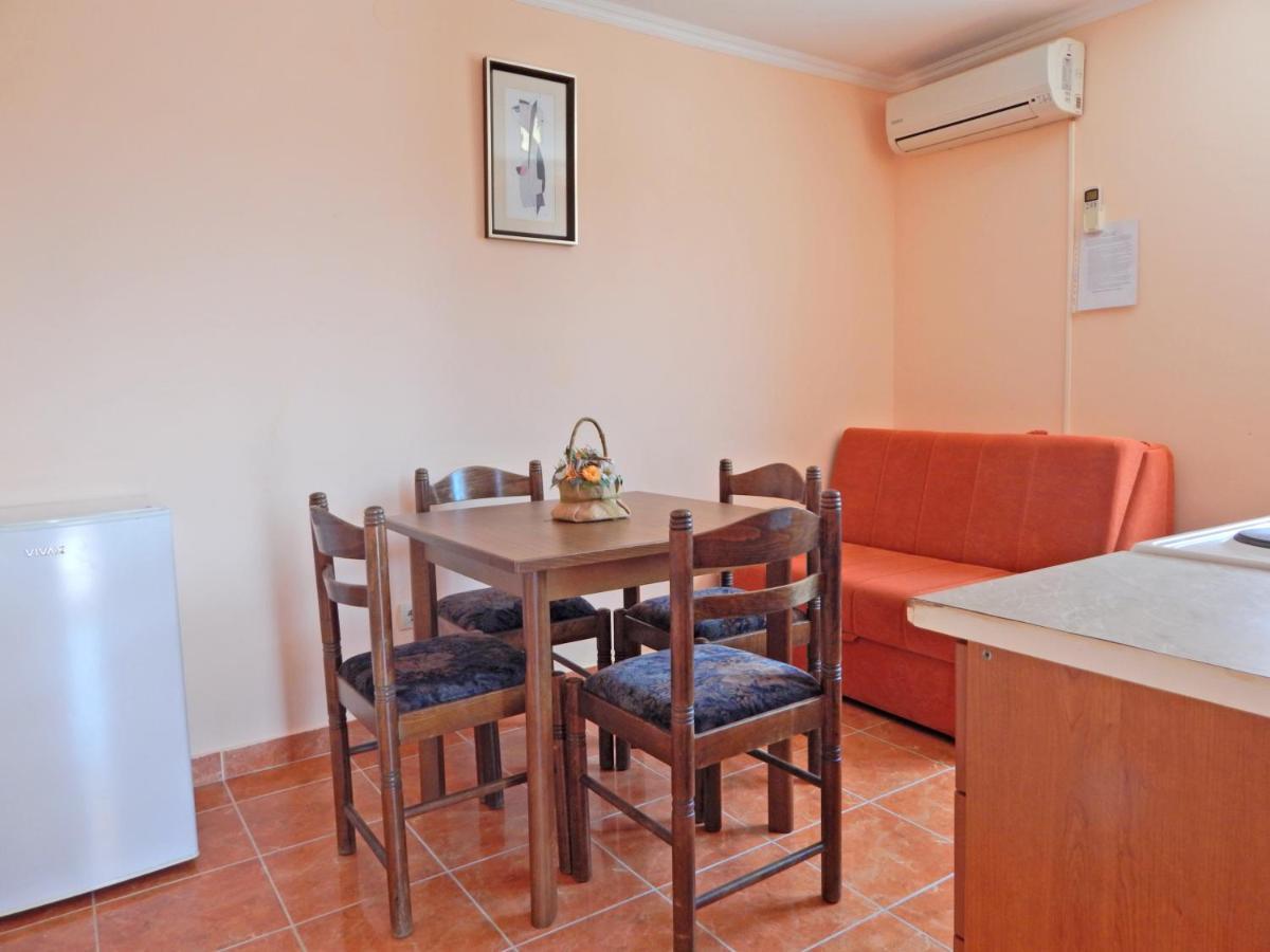 Apartmani Sindik Tivat Luaran gambar